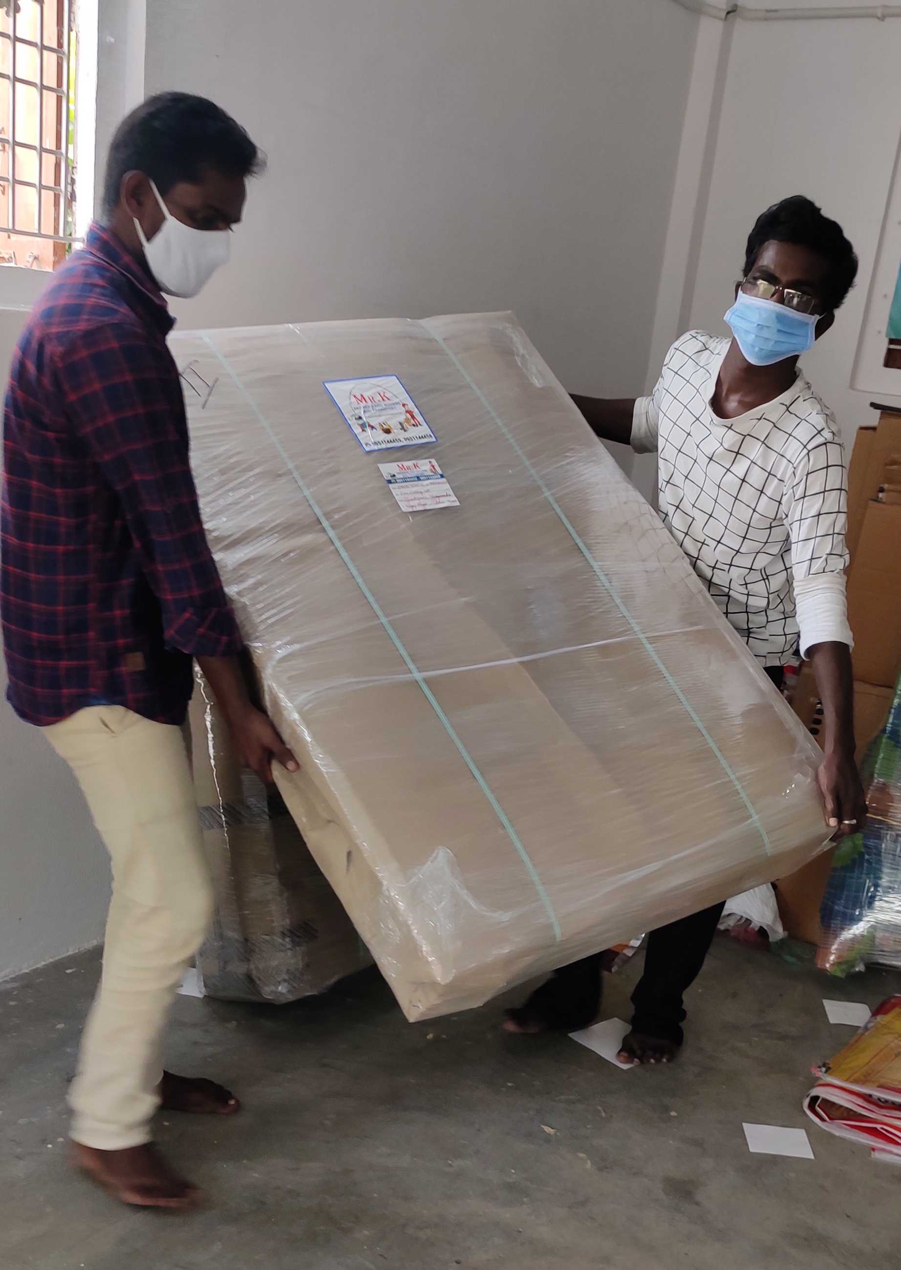 packing and moving services